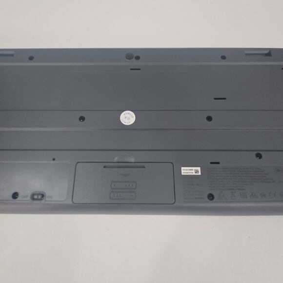 Logitech mk320 Wireless Full Keyboard & Mouse Combo with USB Receiver - Picture 9 of 14